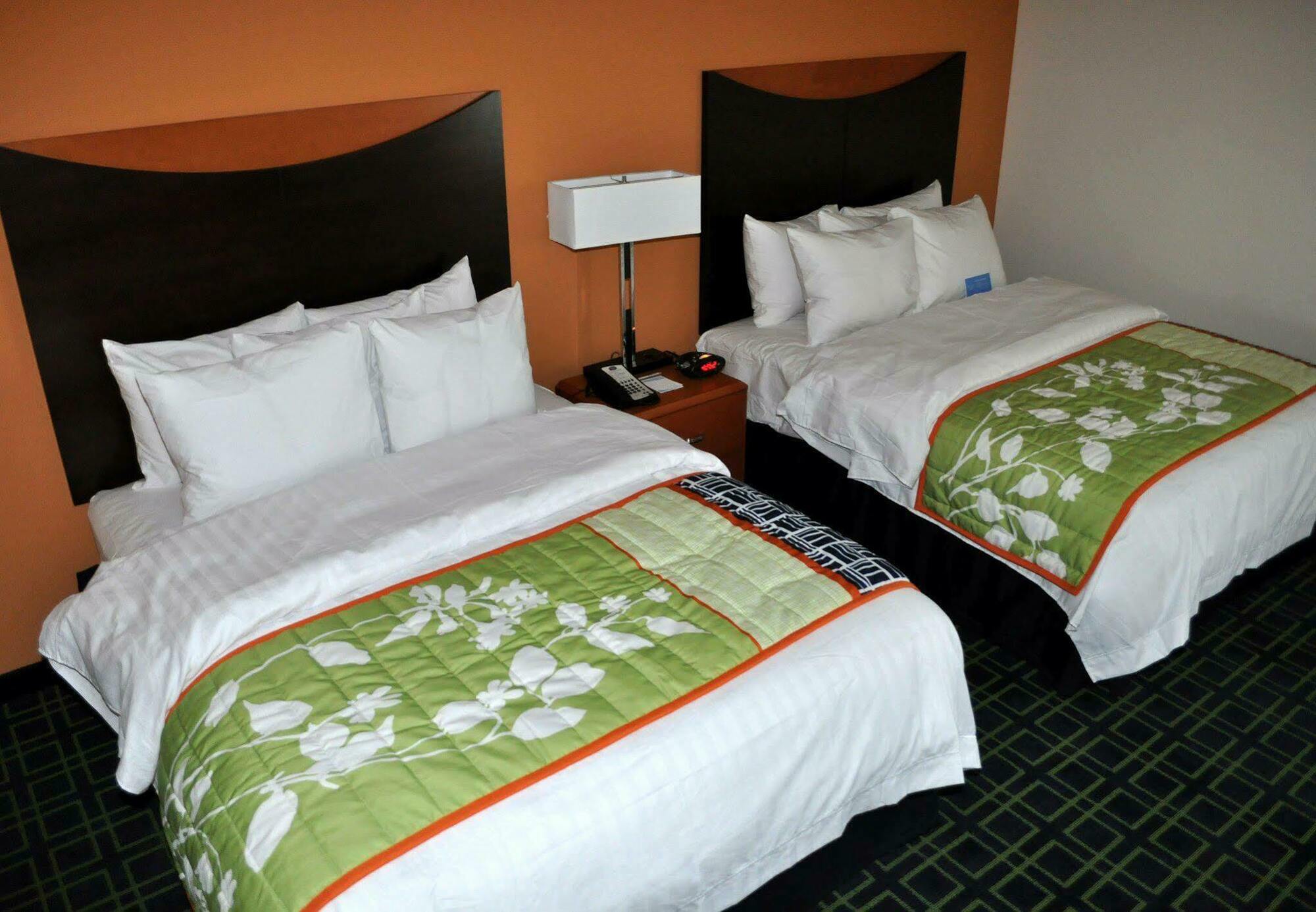 Fairfield Inn & Suites Seattle Bremerton Δωμάτιο φωτογραφία